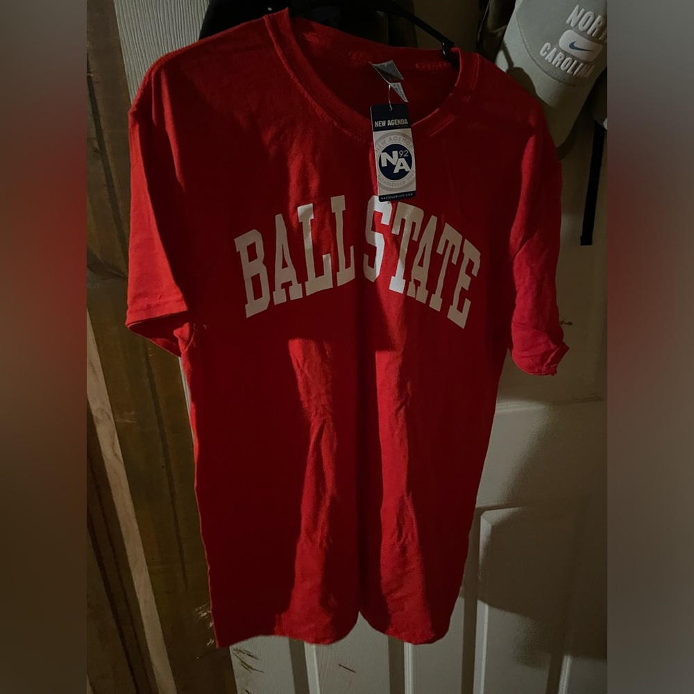 Ball State t-shirt NWT size L